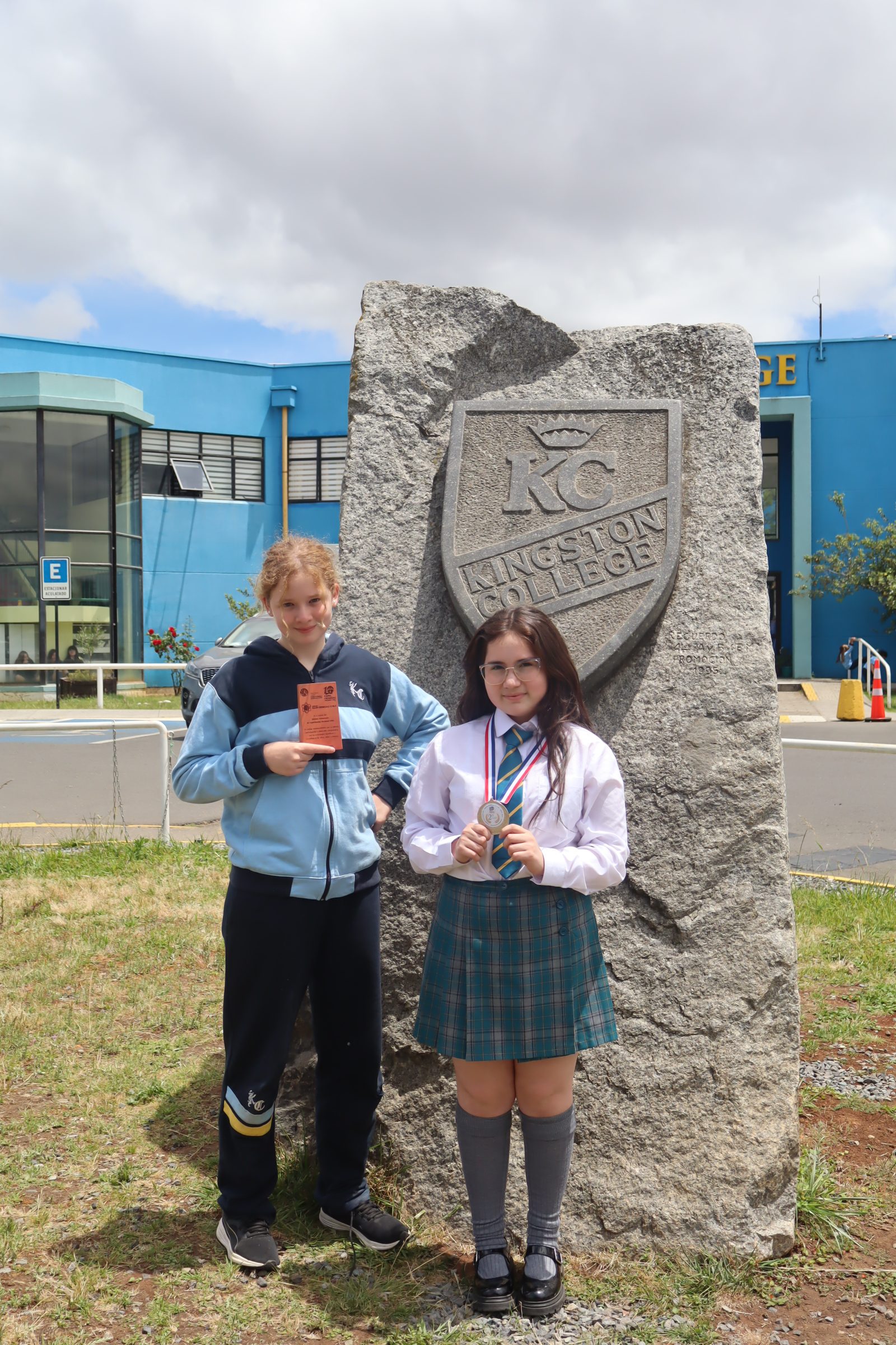 Estudiantes obtienen 2° Lugar en la Expo Ciencia Chile a nivel Nacional