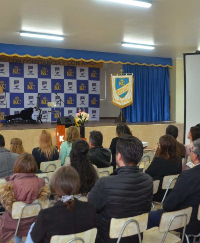 Corporación Educacional da bienvenida a socios y familias nuevas