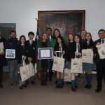Autoridades regionales destacan el Colegio Kingston College por iniciativas medio ambientales