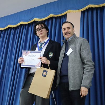 Estudiantes participan en diversas actividades en Semana del Inglés