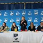 Kingston College da la bienvenida a estudiantes nuevos