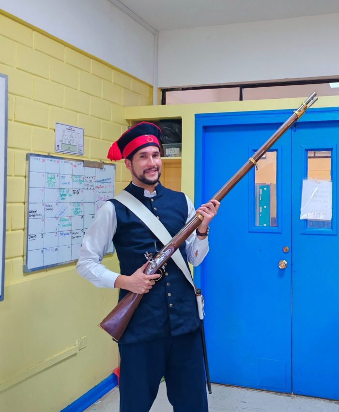 Kingston College impulsa aprendizaje activo con recreación histórica